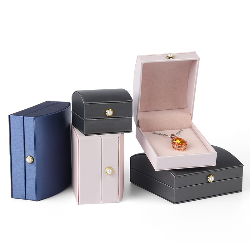 custom jewelry boxes with logo wholesale