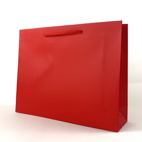 Creative customization options for simple red bags